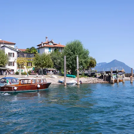 Alelu Classy And Chic Apartment Stresa